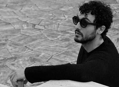 Bari, Feltrinelli: Carl Brave presenta il suo ultimo album ''Notti brave''